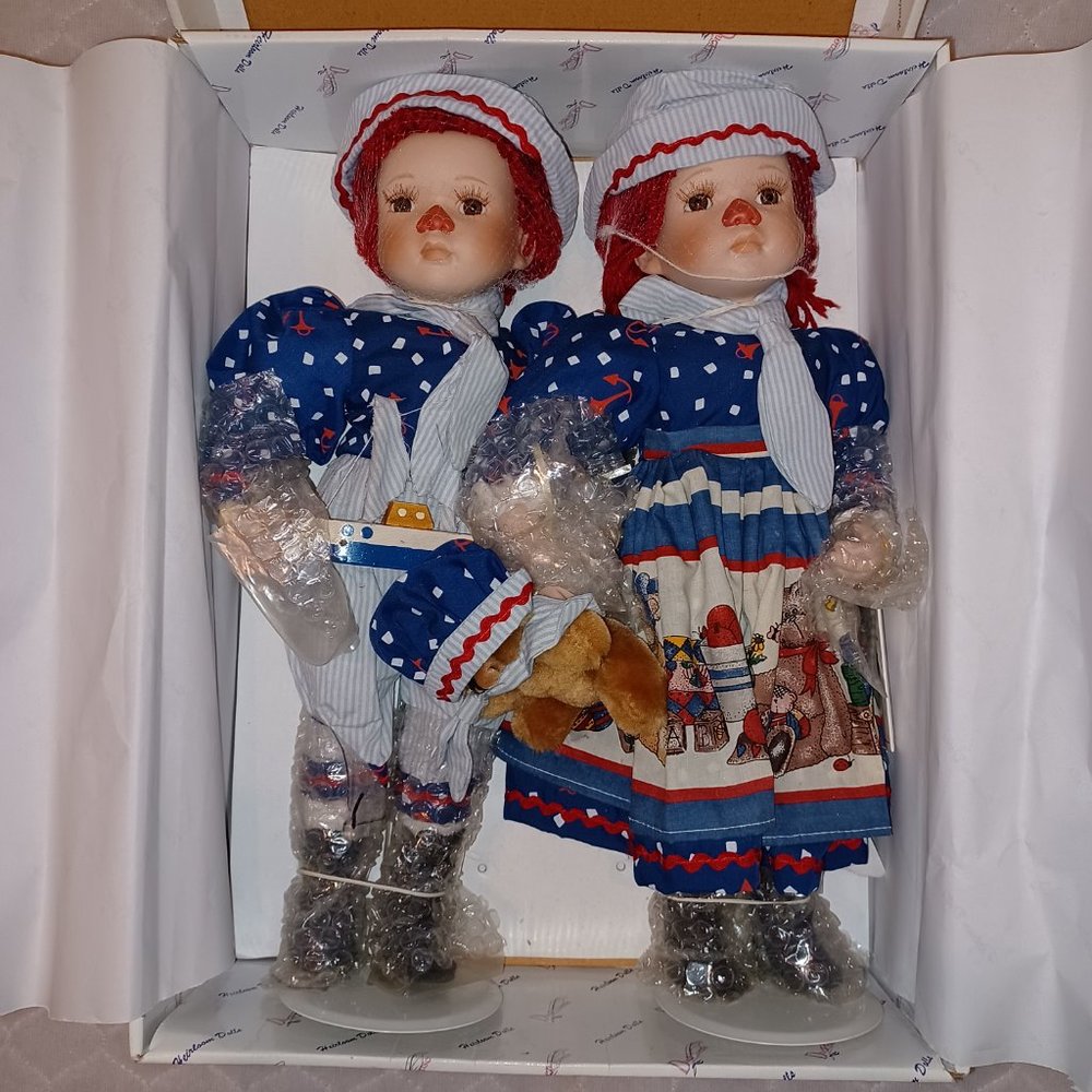 Eddie & Emma Duck House Heirloom Dolls
